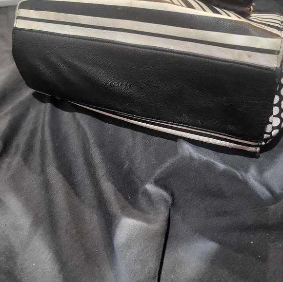 Betsey Johnson bag - Picture 3 of 3